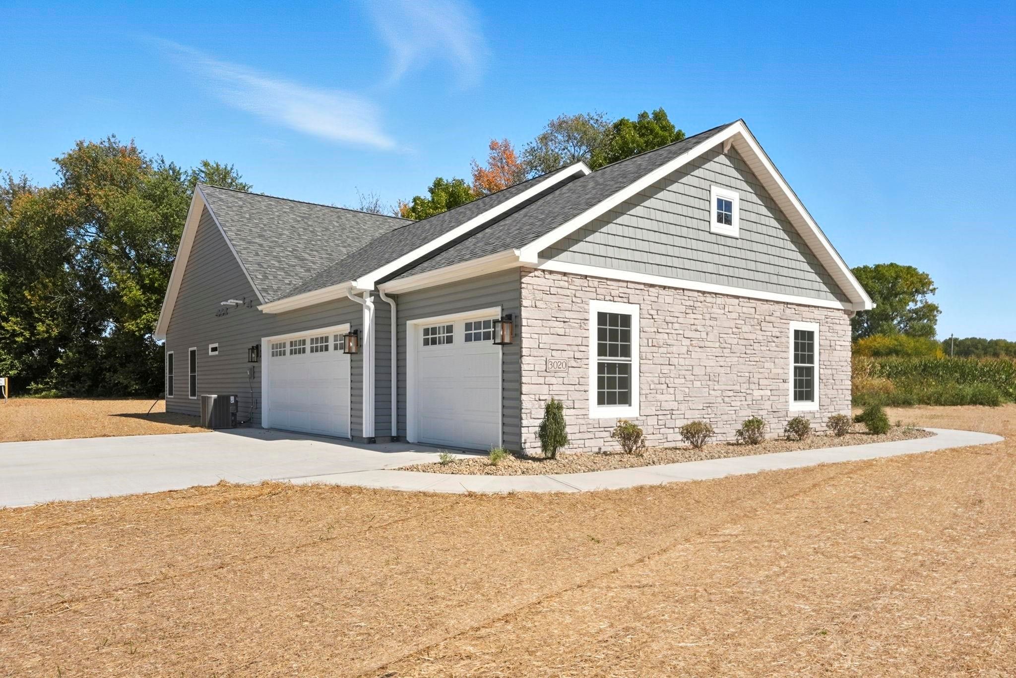 Image of 3020 N 405 W