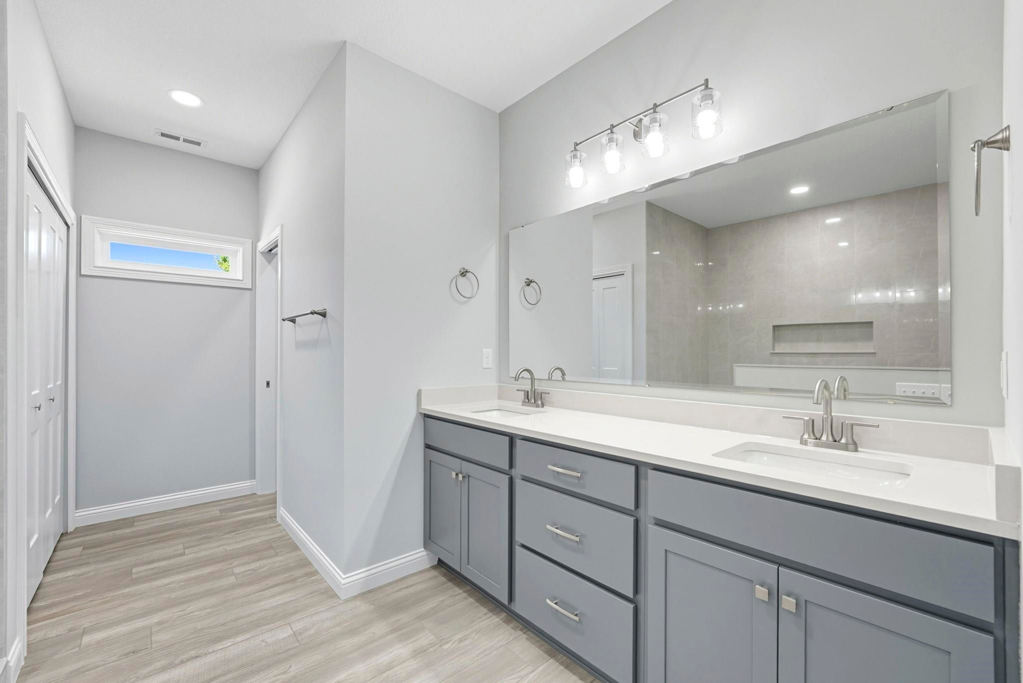 Image of 3020 N 405 W