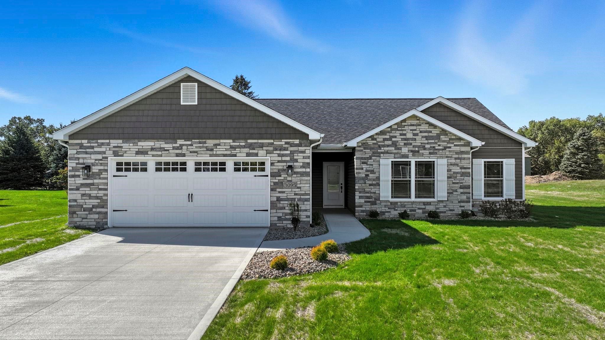 Image of 3095 N 405 W