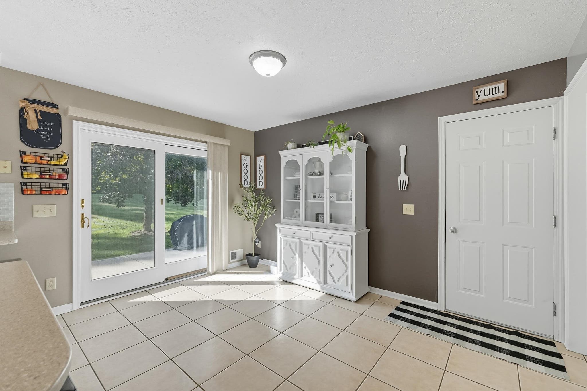 Image of 3875 N 40 E
