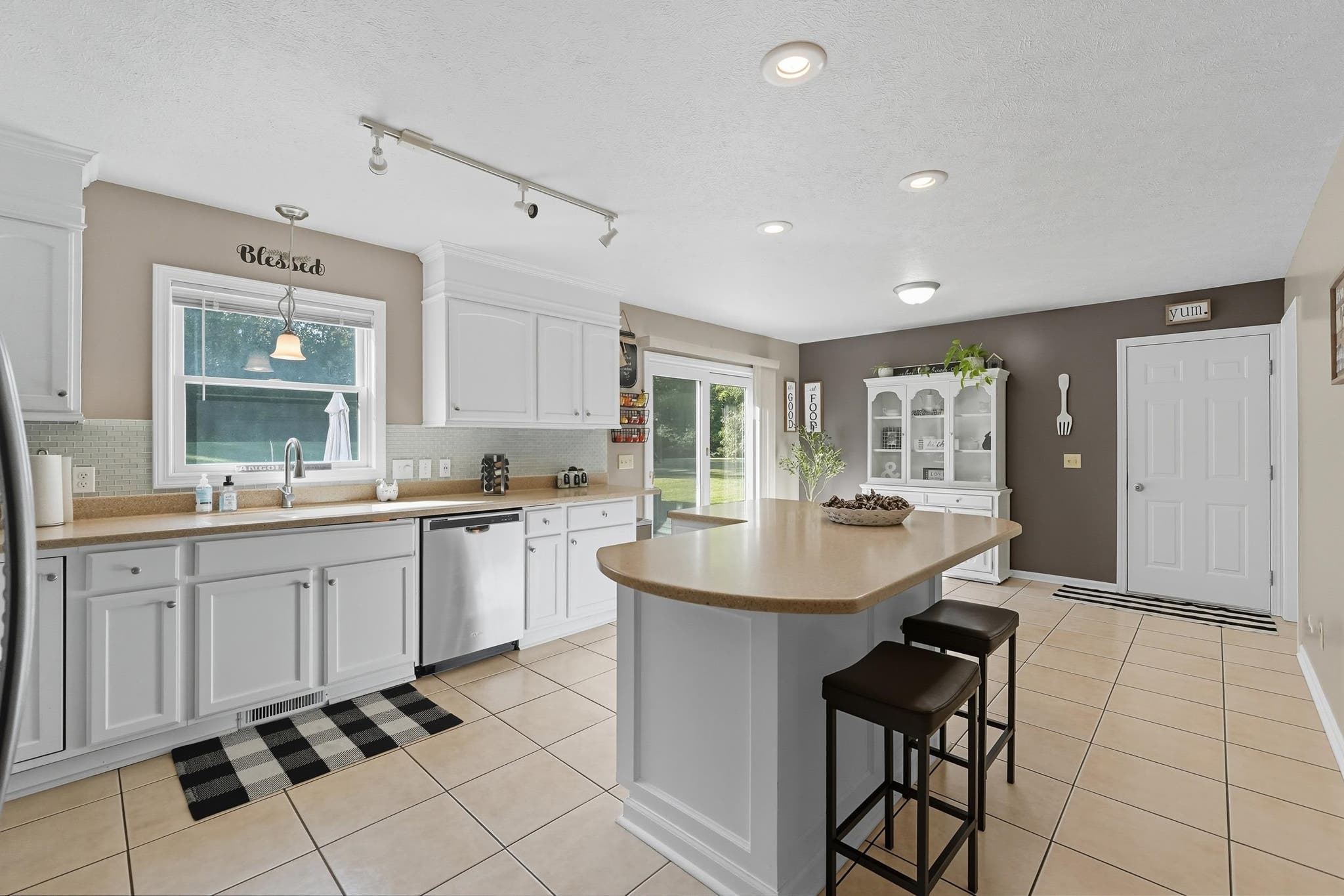 Image of 3875 N 40 E