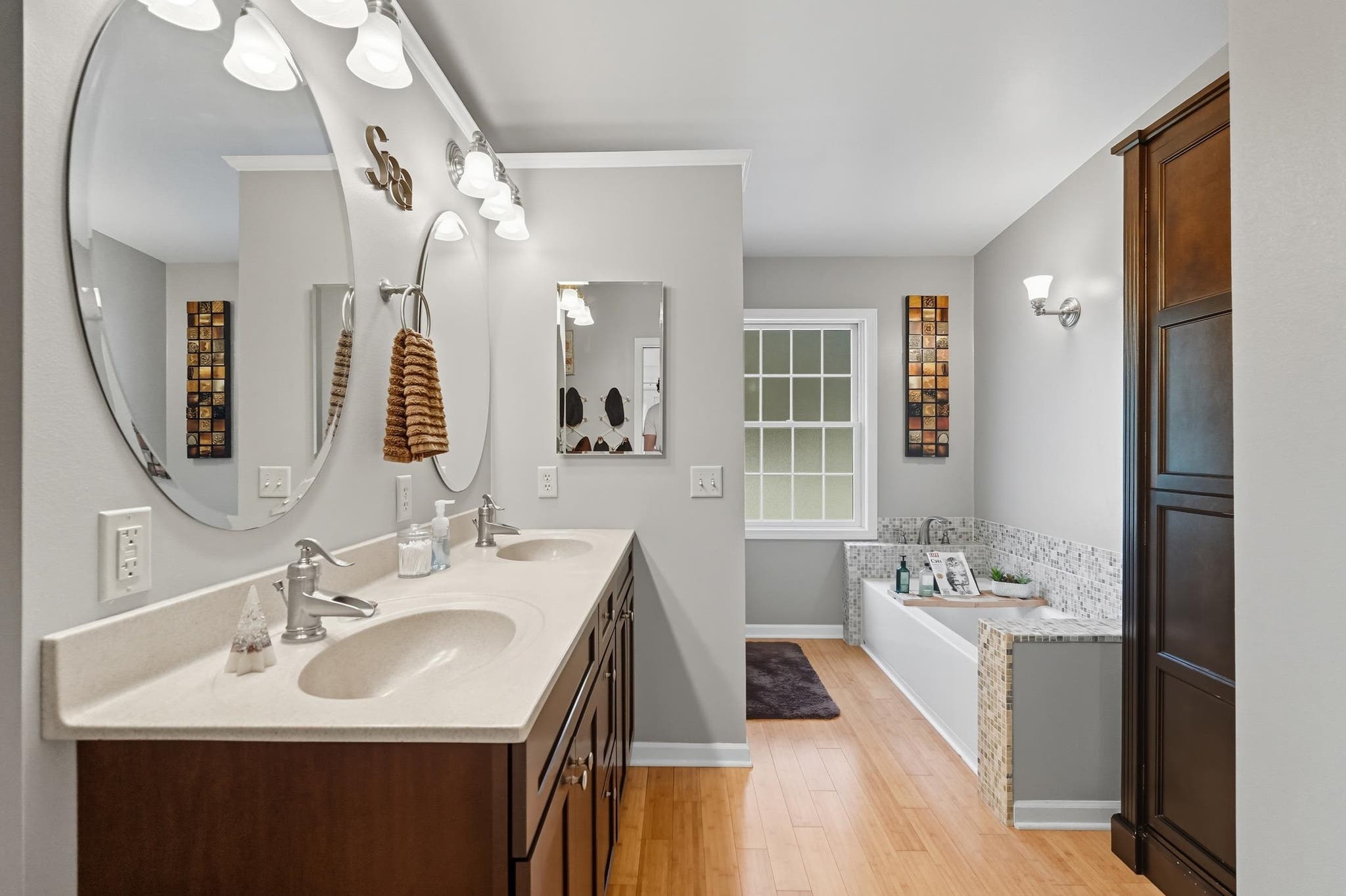 Image of 3875 N 40 E