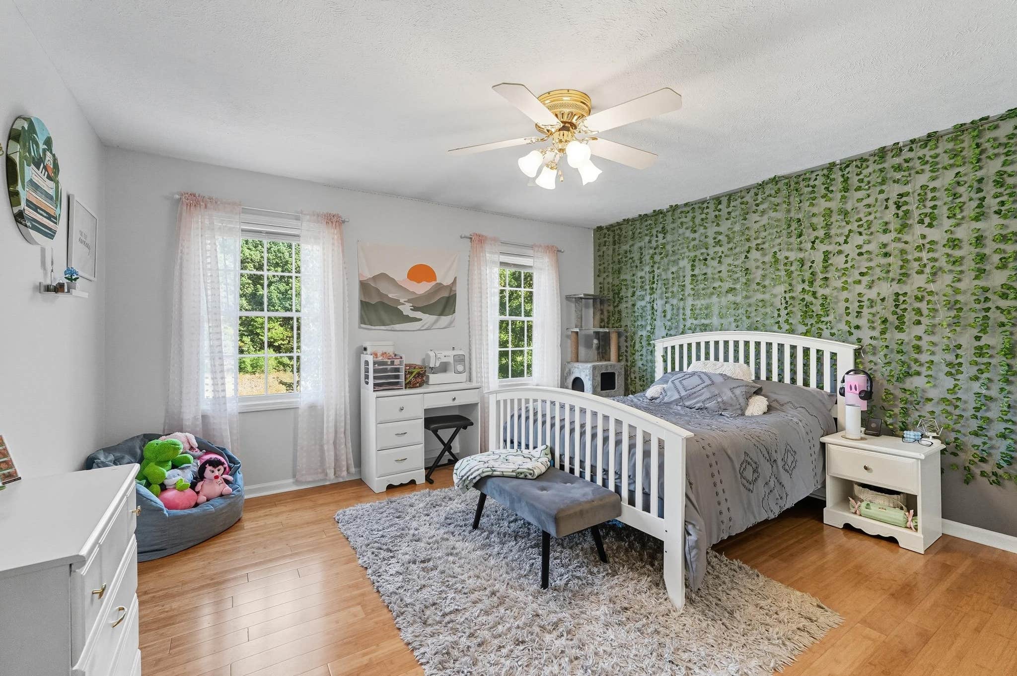 Image of 3875 N 40 E